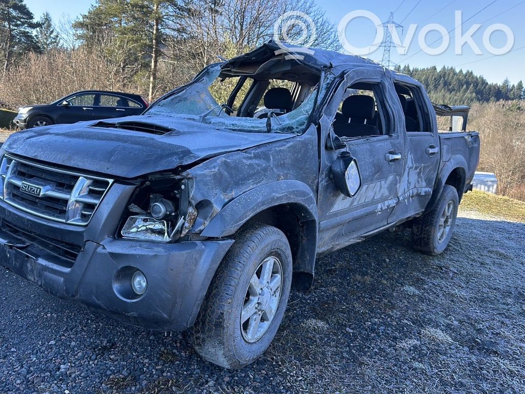 D-Max D-Max