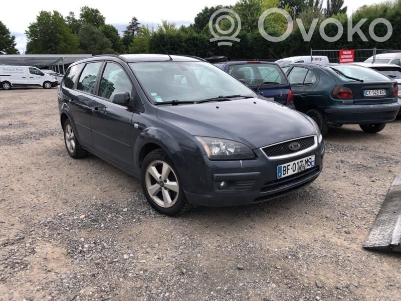Focus Focus  1728770