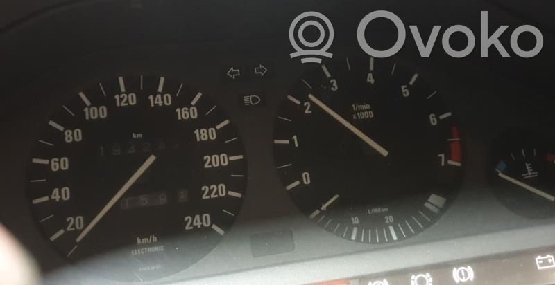 3 E30 Series 3  41621959609