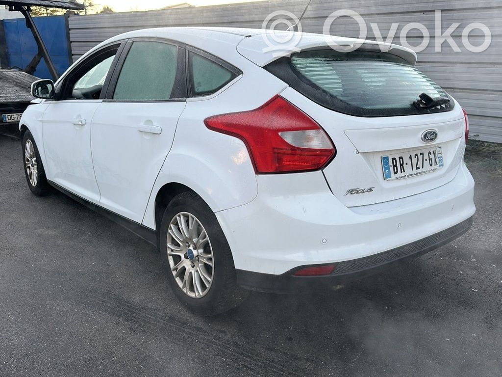 Focus Focus  2778362