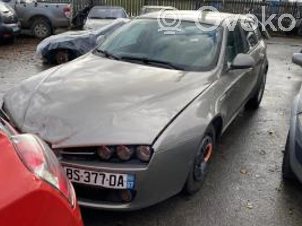 159 159  51812906