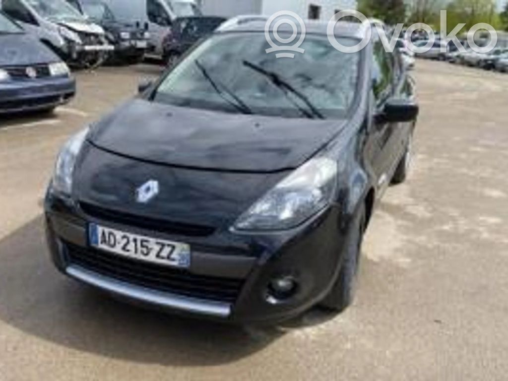 Clio III Clio  8200683953