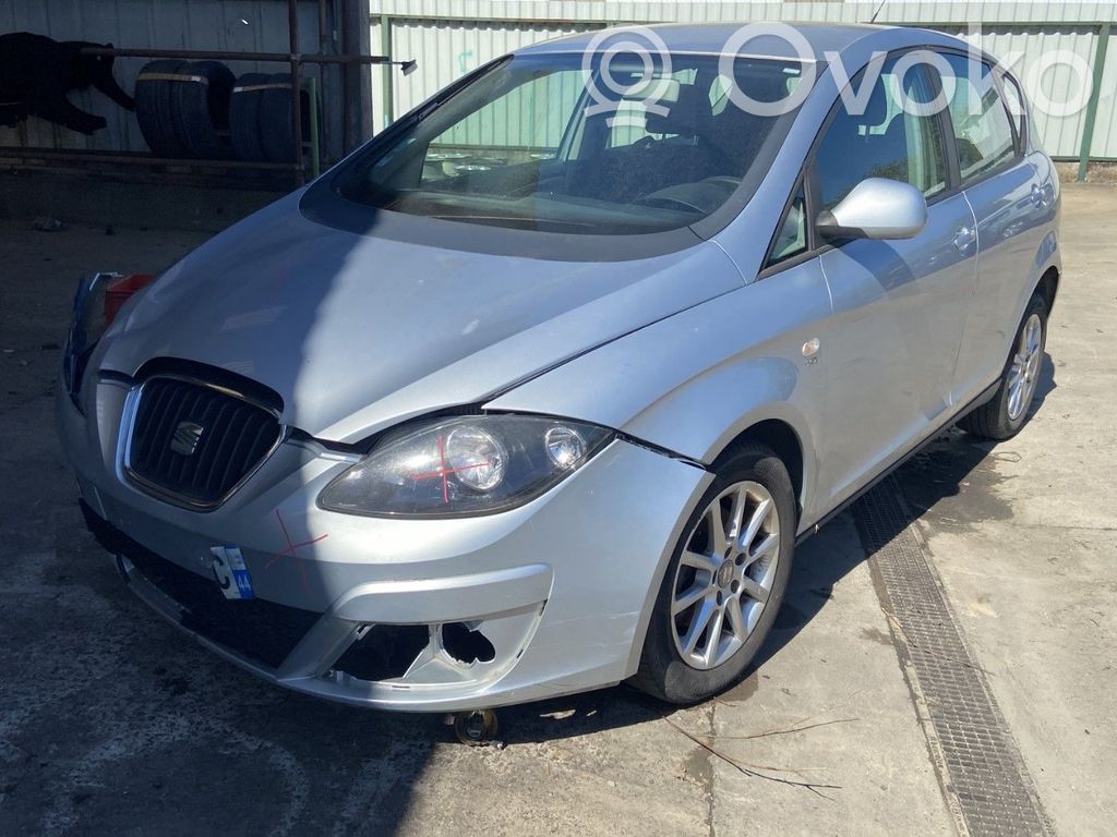 Altea Altea  5P0857705BRAA