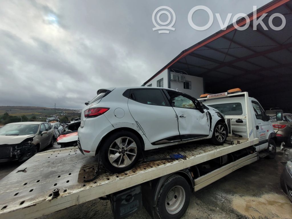 Clio IV Clio  6700003800A