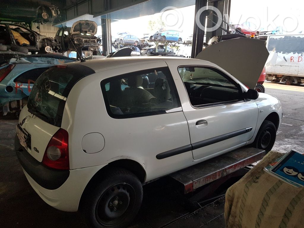 Clio II Clio  8200323683