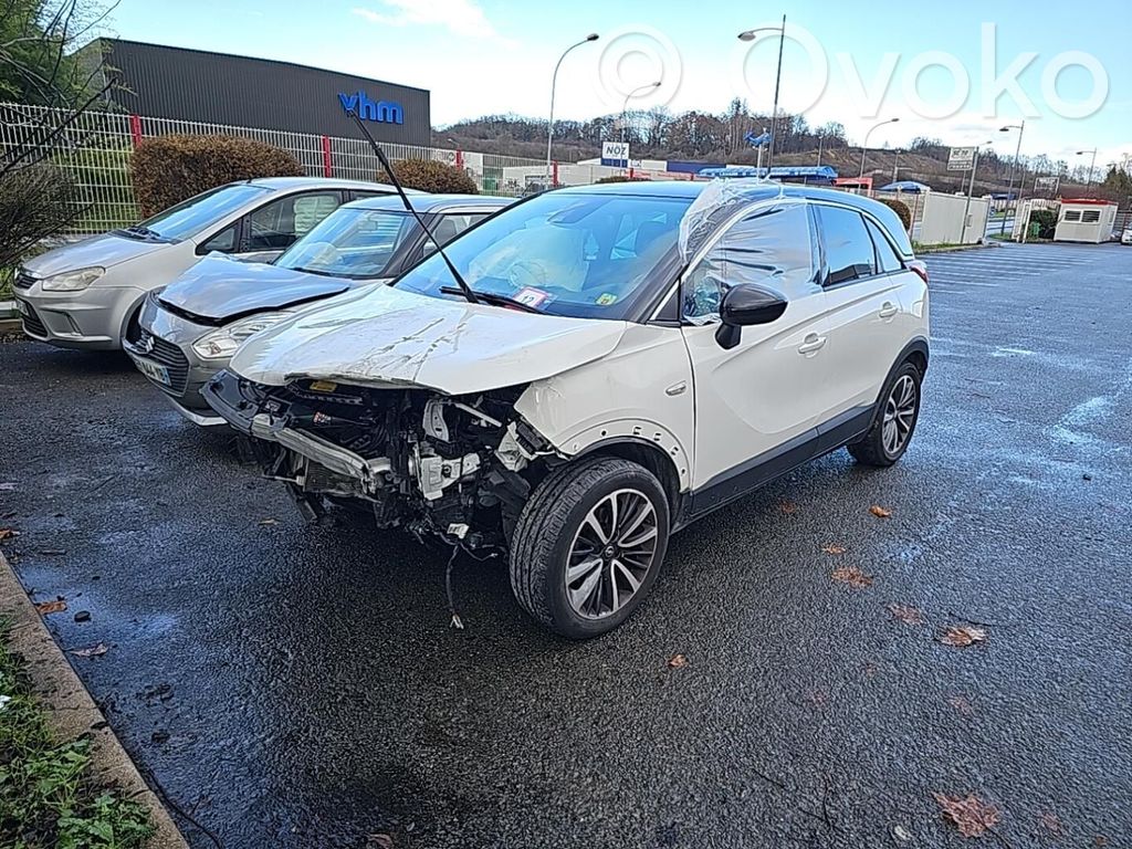 Crossland X Crossland X  39050760