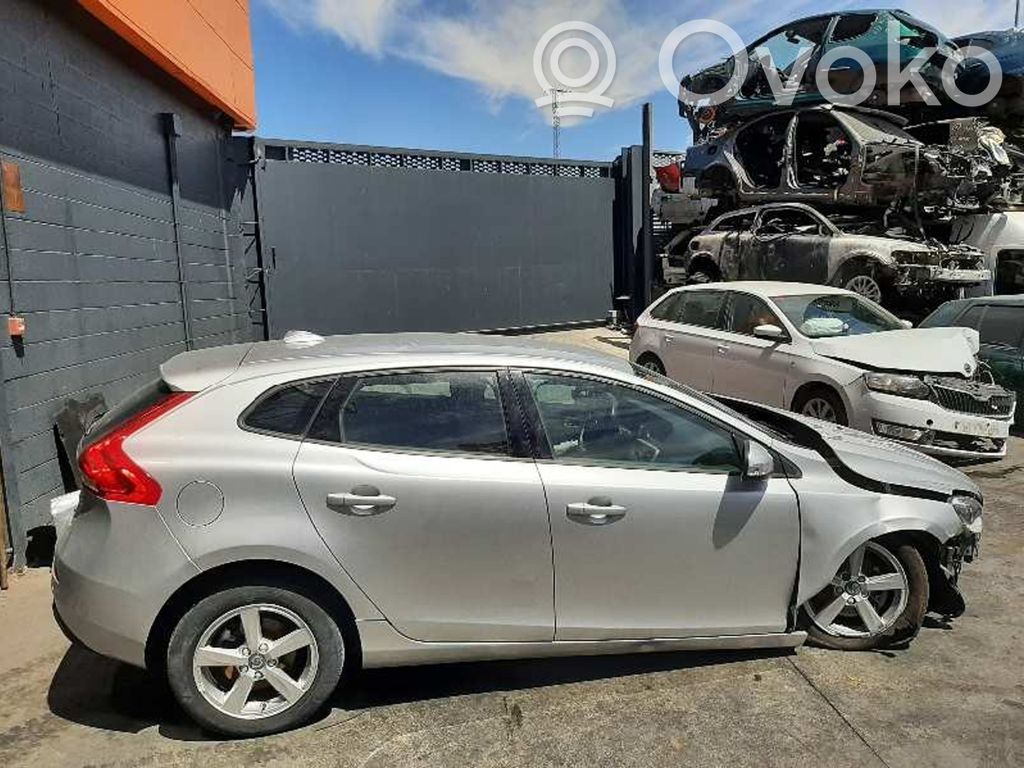 V40 S40, V40  31433918