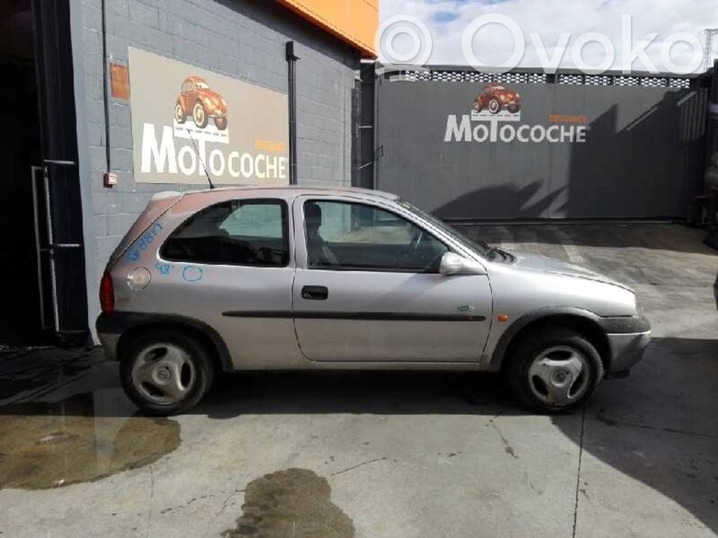 Corsa B Corsa  1618015
