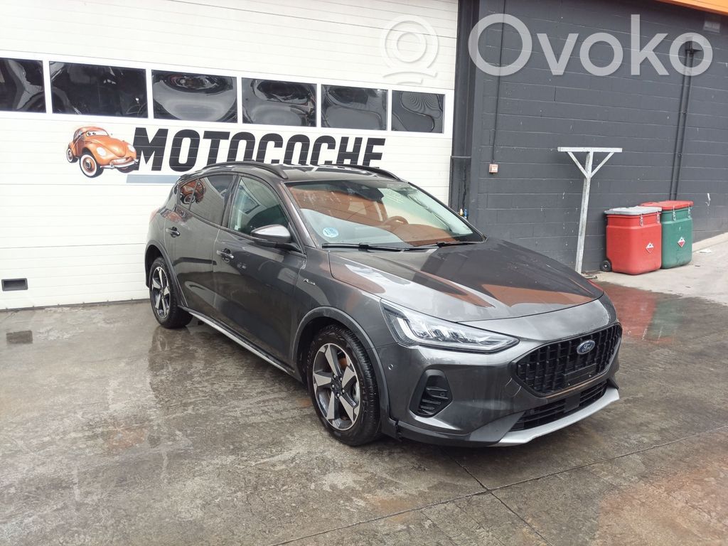 Focus Focus  2438807