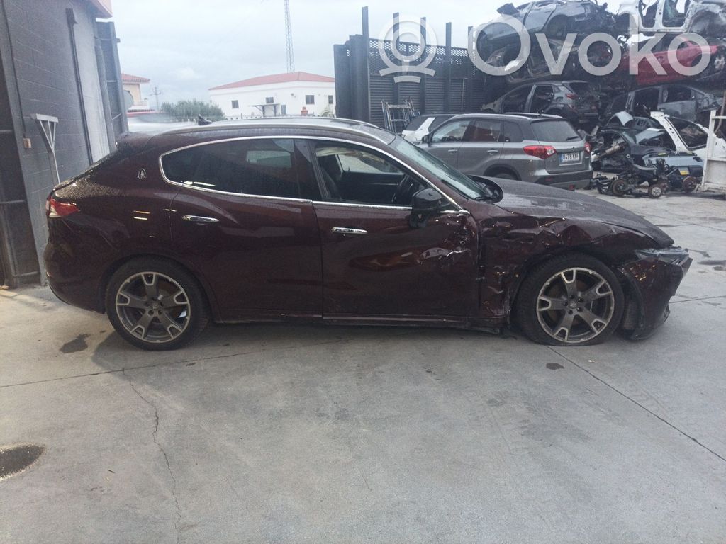 Levante Levante  670272681