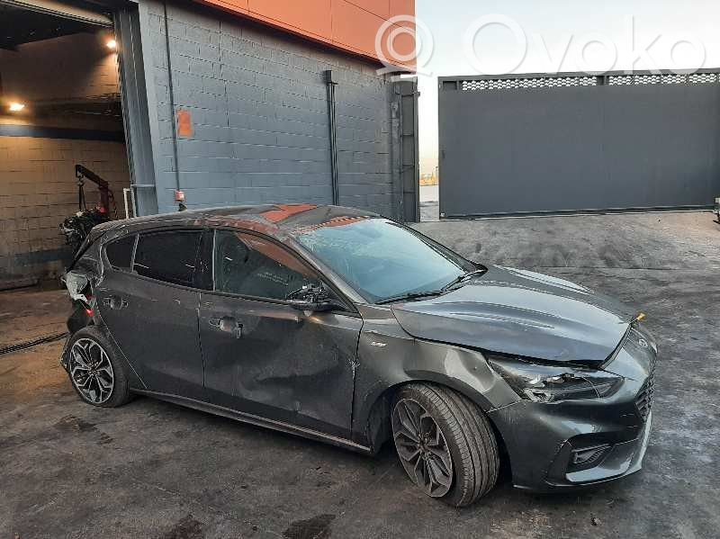Focus Focus  JX7BA519A58