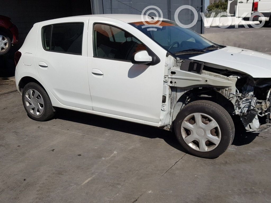Sandero II Sandero, Sandero Stepway  8200495791