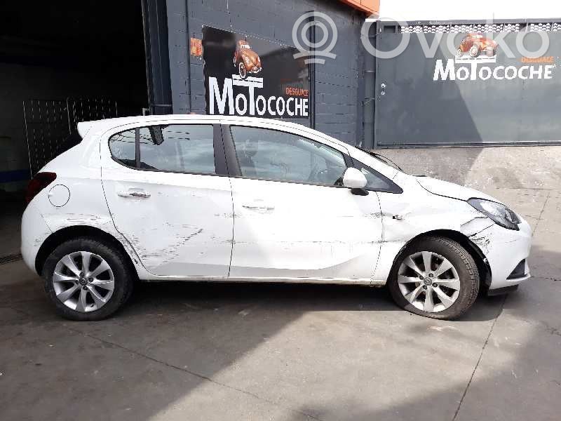 Corsa E Corsa  13585664