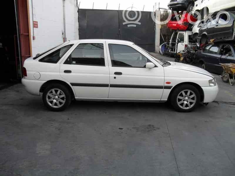Escort Escort  96BB11000AA