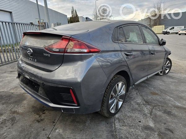 Ioniq Ioniq