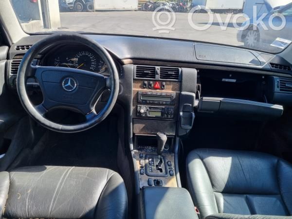 E W210 E-class, AMG (W124, W210, W211, W212, W213, C207, W238)