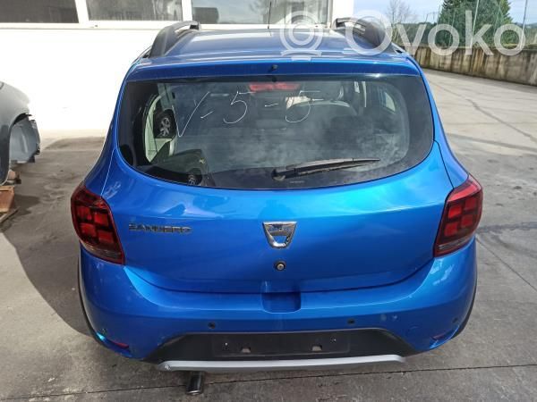 Sandero Sandero, Sandero Stepway