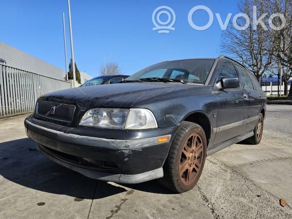 S40, V40 S40, V40