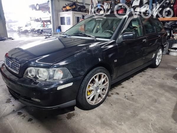 S40, V40 S40, V40