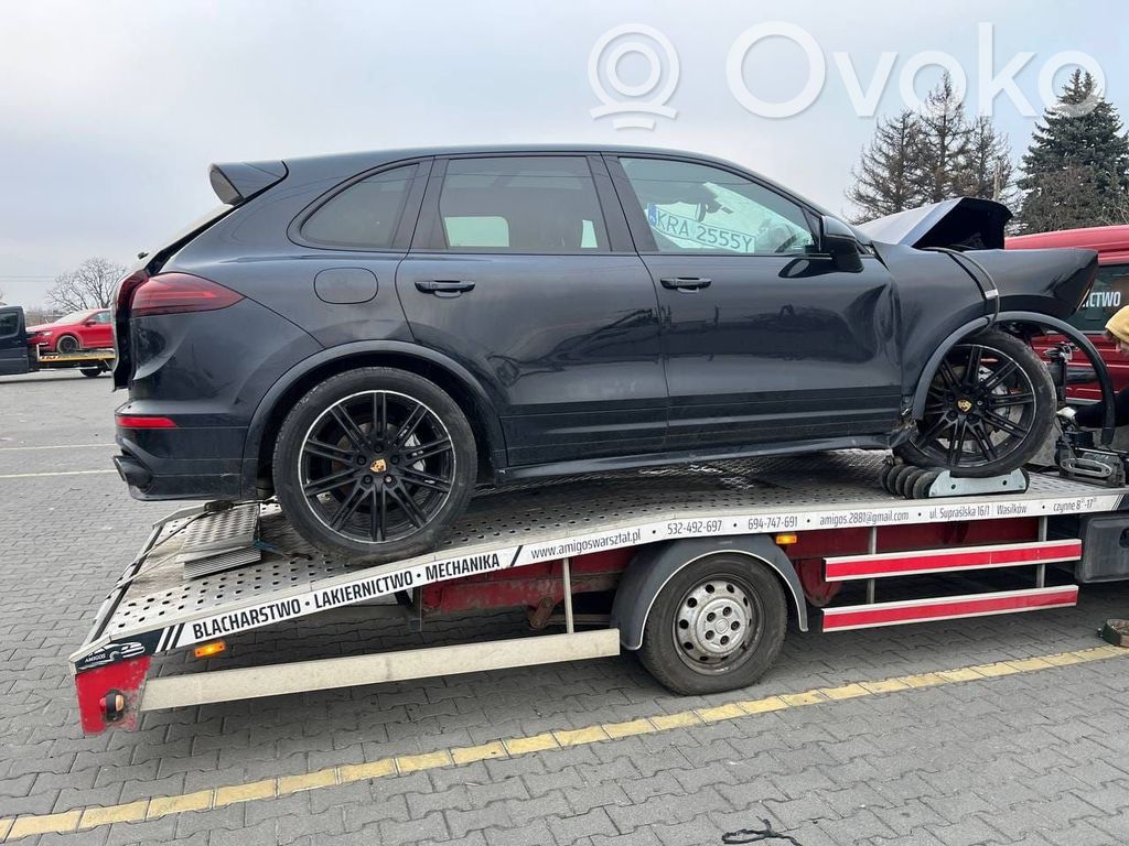 Cayenne (92A) Cayenne  7P5907409R