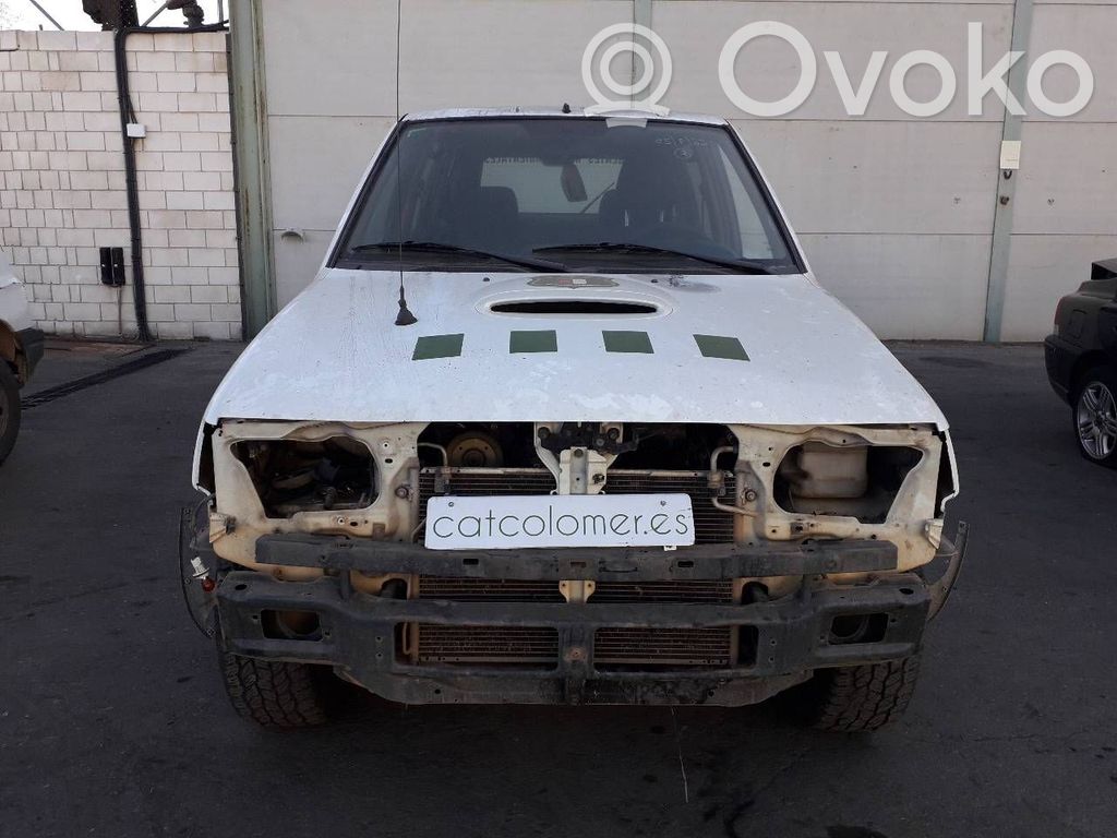 Terrano Terrano  72233200