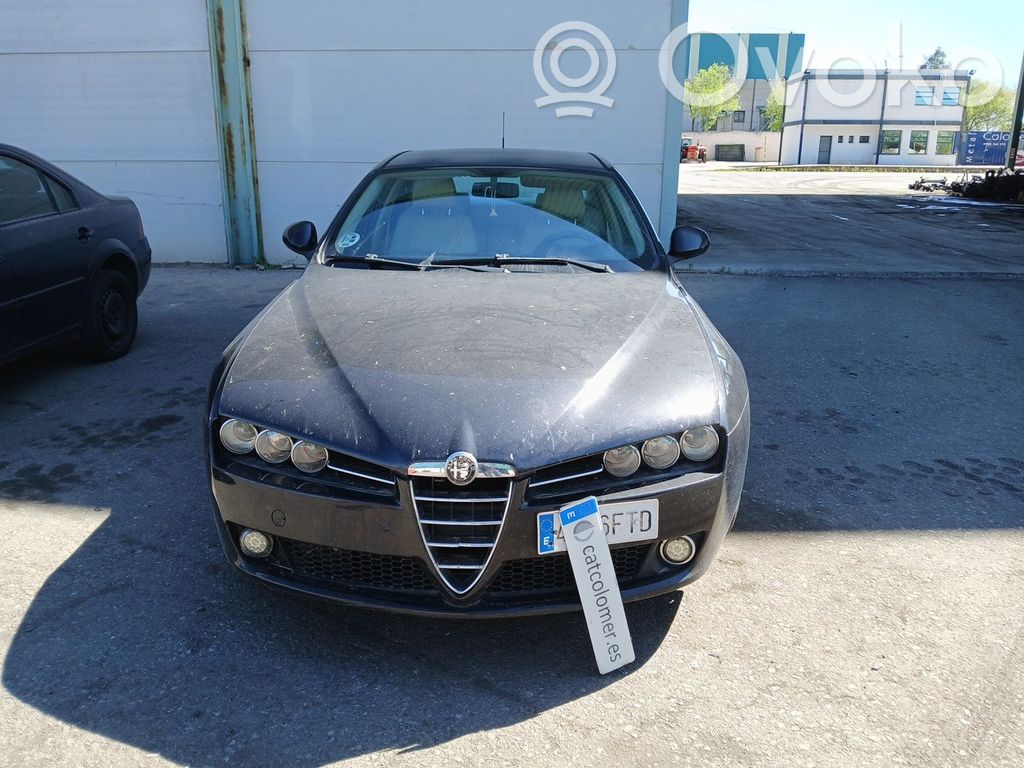 159 159  939A1000