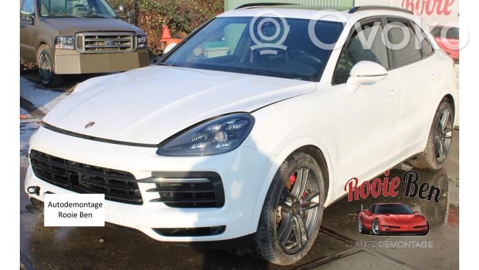 Cayenne (9Y0 9Y3) Cayenne  907397A