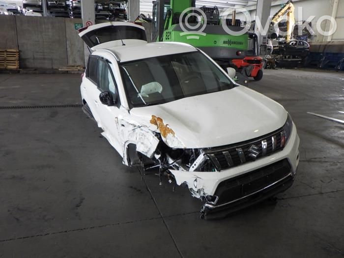 Vitara (LY) Vitara, Sidekick  UAA3002