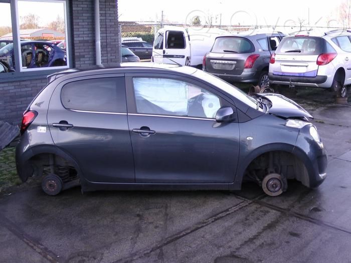 C1 C1  B000807780
