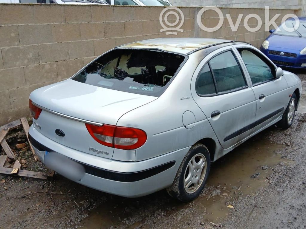 Megane II Megane  E7J764