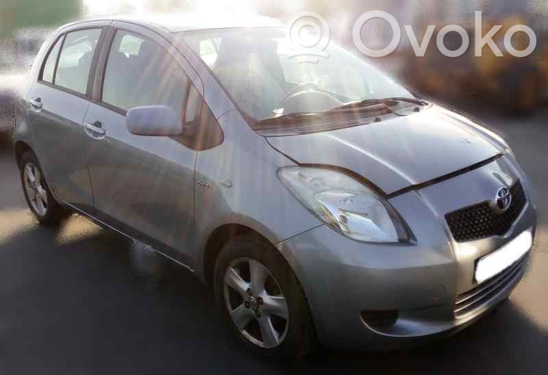Yaris Yaris  839500D010