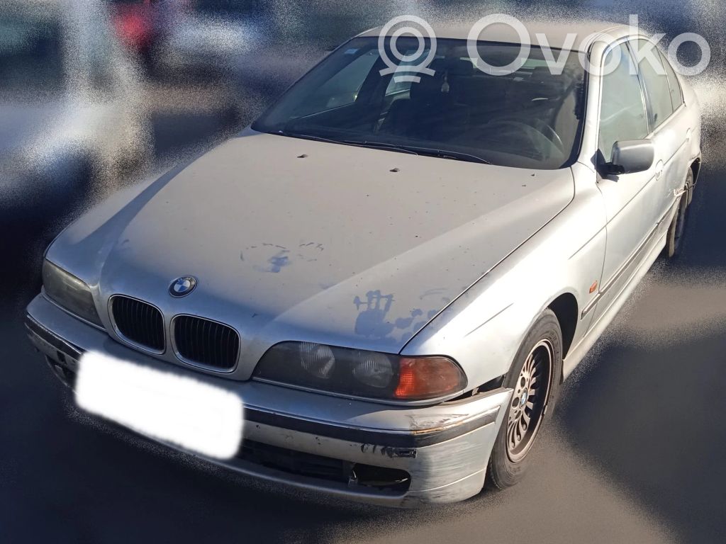 5 E39 Series 5  8226050