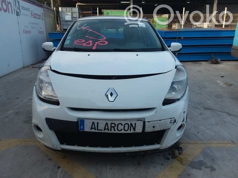 Clio III Clio  8200214898