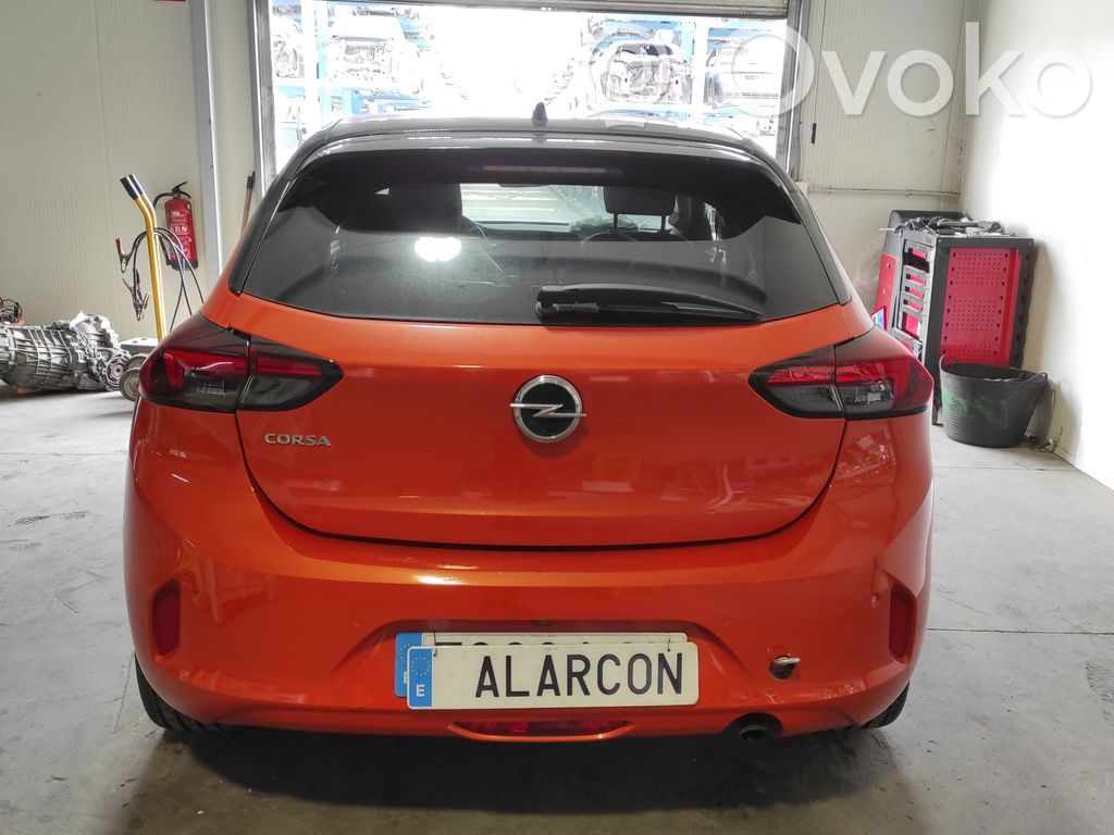Corsa E Corsa  9837705780