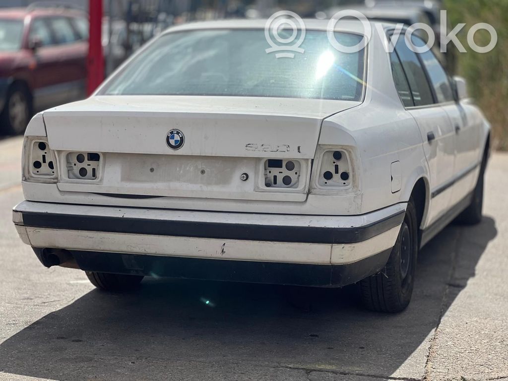5 E34 Series 5  51221928207