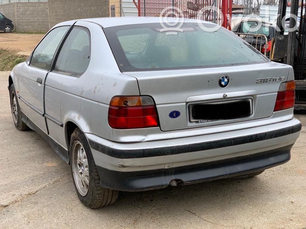 3 E36 Series 3  41518233864