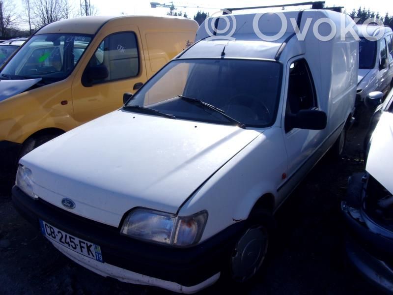 Courier Courier  6673552