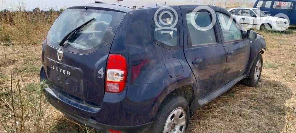 Duster Duster  S180177122A