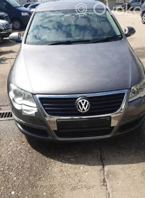 PASSAT B6 Passat  1C0909605C