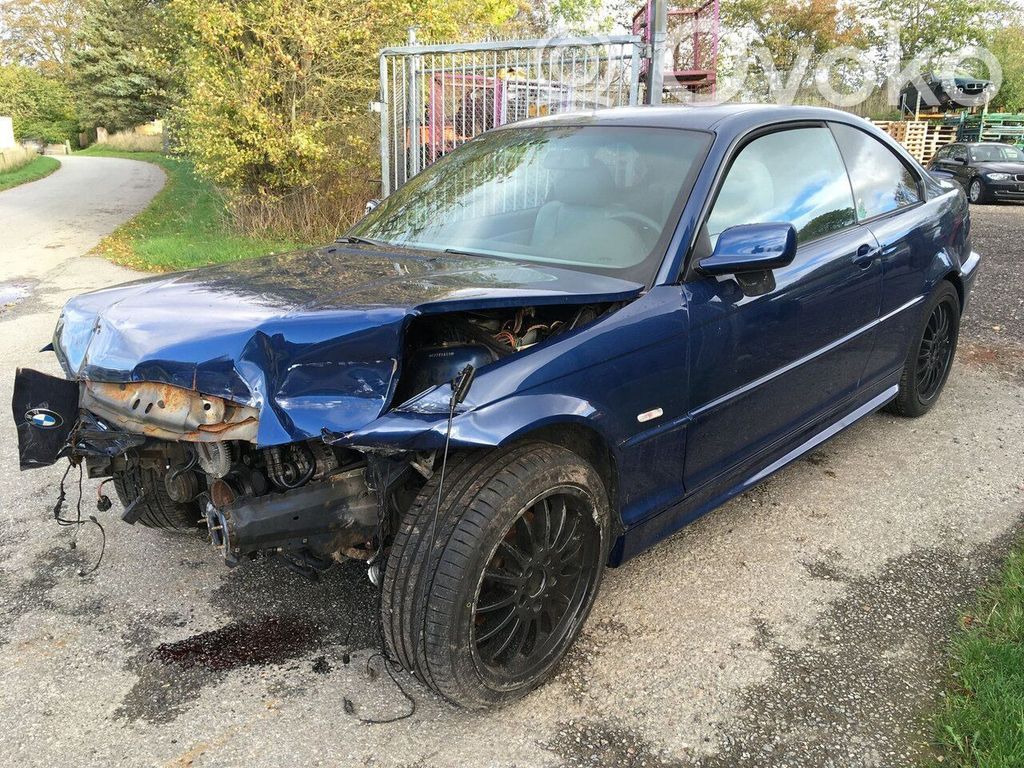 3 E46 Series 3  51718226121