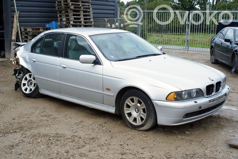 5 E39 Series 5  71121096040