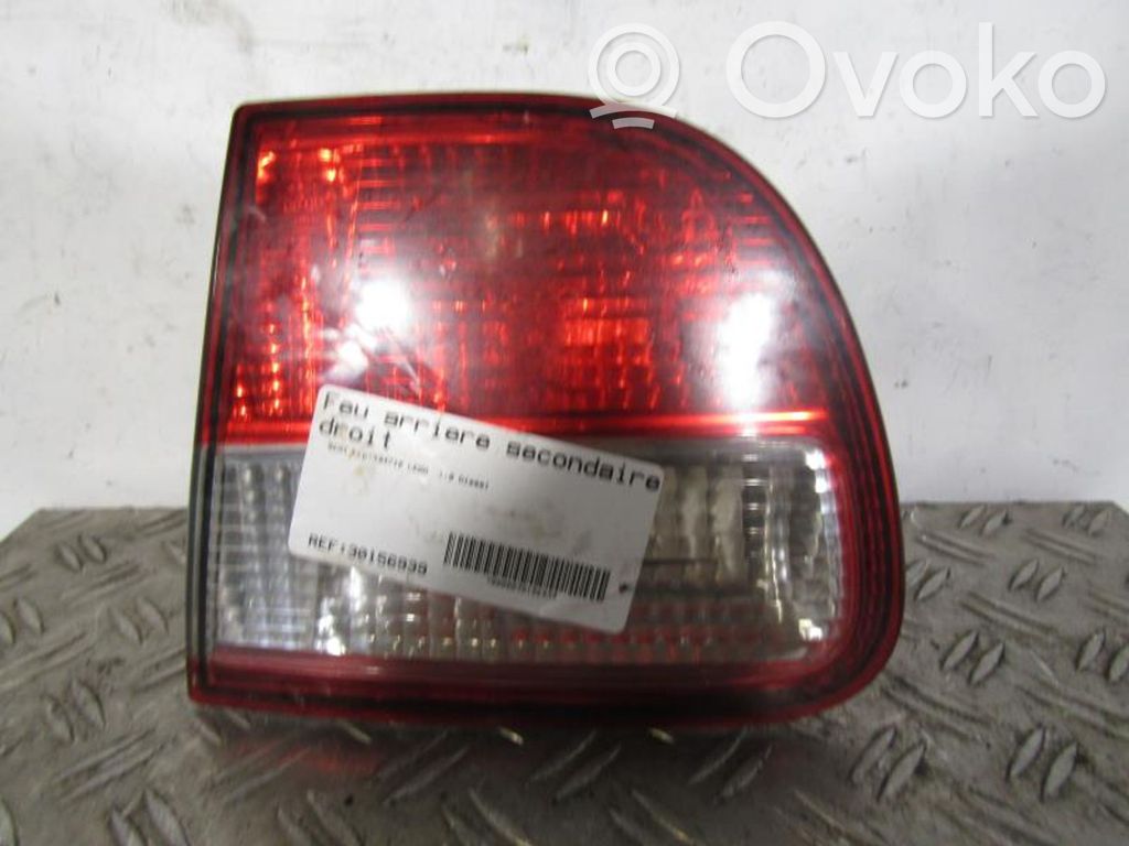 Leon (1M) Leon  1M1857508A01C