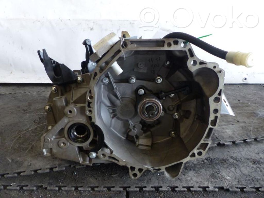 Sandero Sandero, Sandero Stepway  256100766R