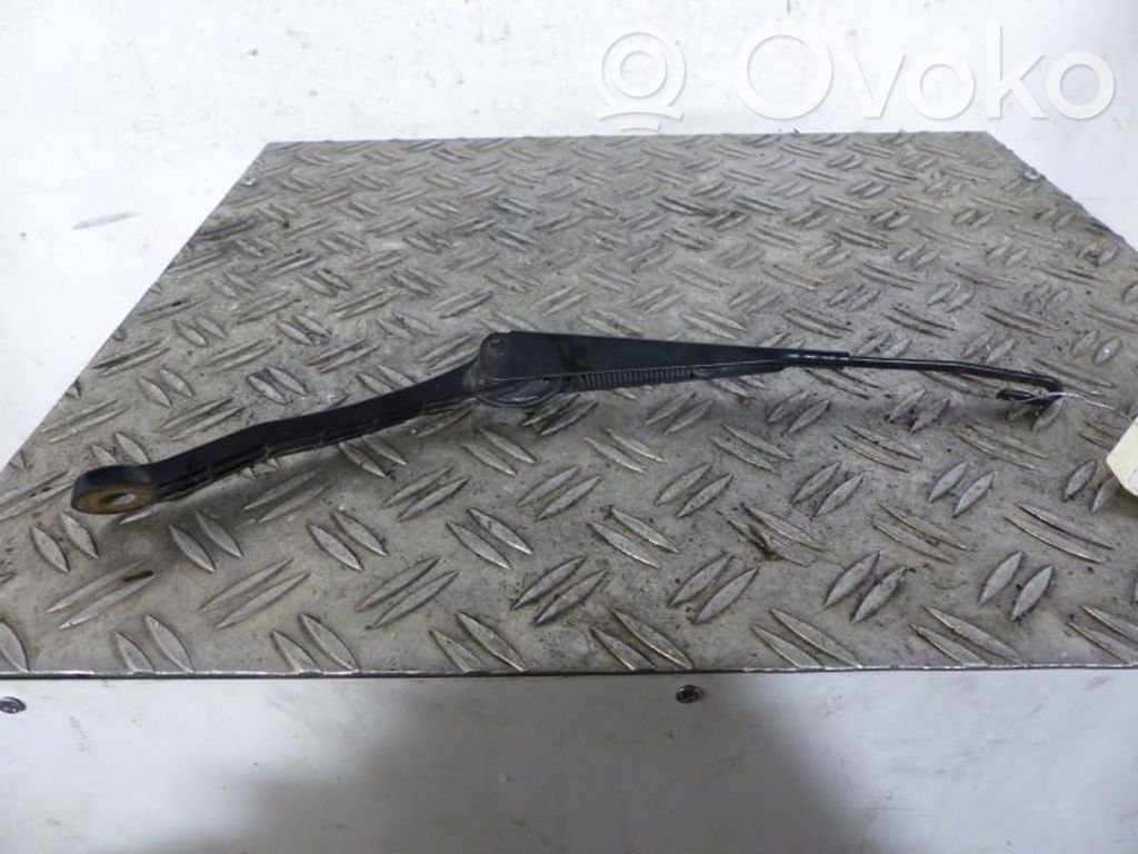 Terrano Terrano  256208F020