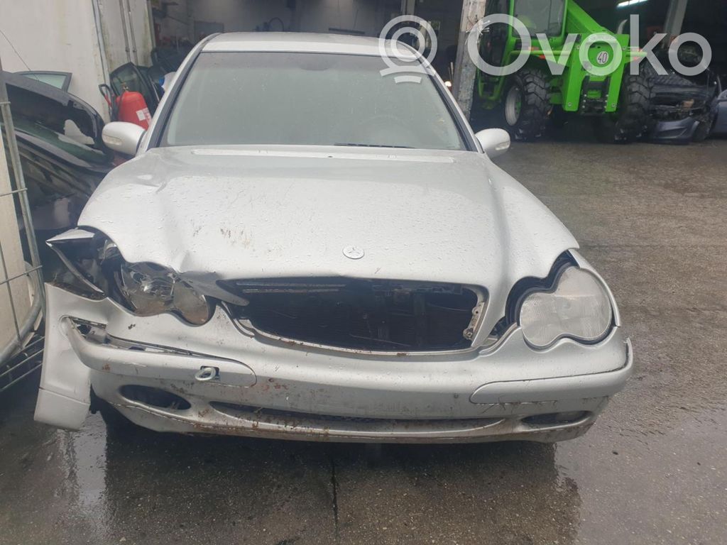 C W203 C-class, AMG (W202, W203, W204, W205, W206)  2037200435