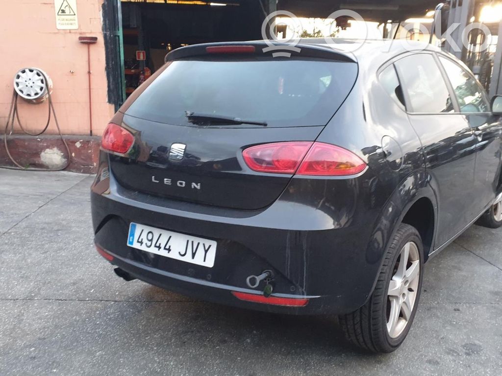 Leon (1P) Leon  04L130277AC