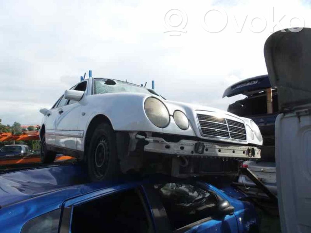 E W210 E-class, AMG (W124, W210, W211, W212, W213, C207, W238)  A2108200964
