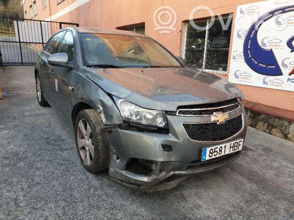 Cruze Cruze  95987763