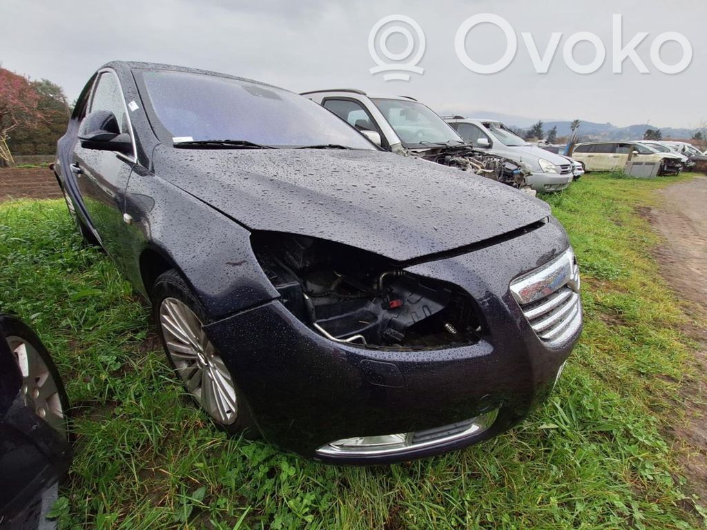 Insignia A Insignia  3023880