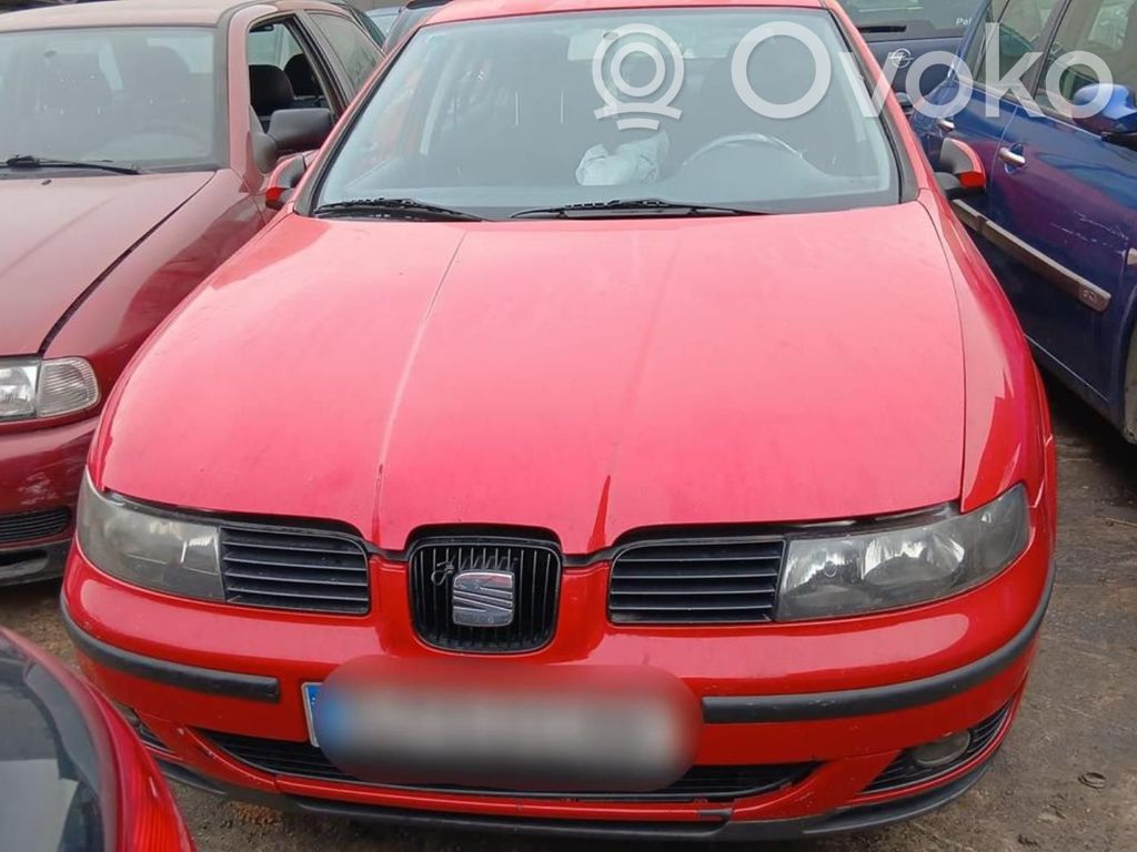 Leon (1M) Leon  1M6807417BD